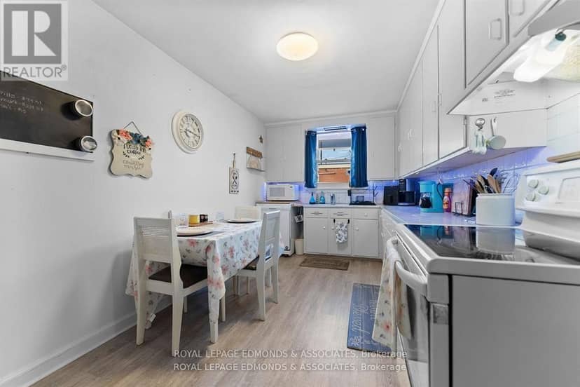 7 Isabella Street — photo 15 of 36