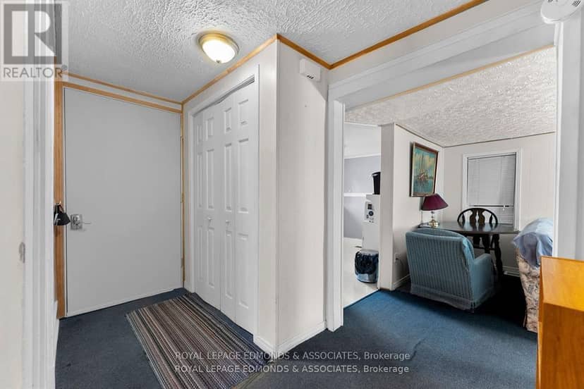 7 Isabella Street — photo 18 of 36