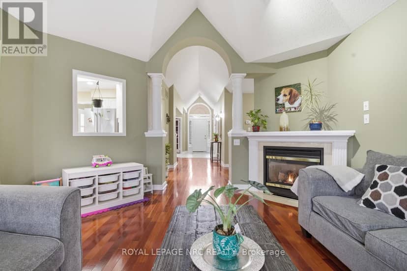 65 McCaffery Crescent — photo 23 of 40