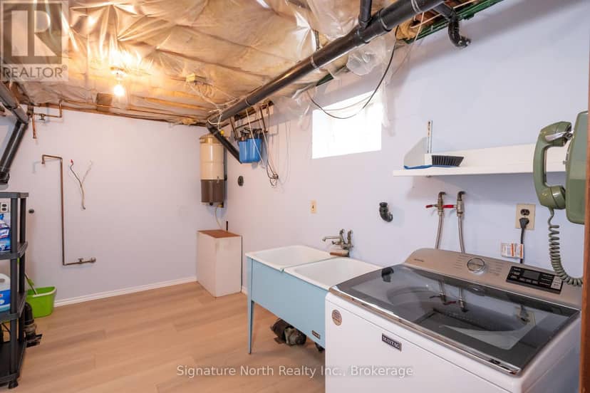 1770 Rosslyn Road — photo 37 of 40