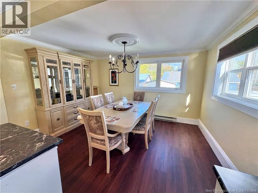 15 Underhill Street — photo 17 of 36