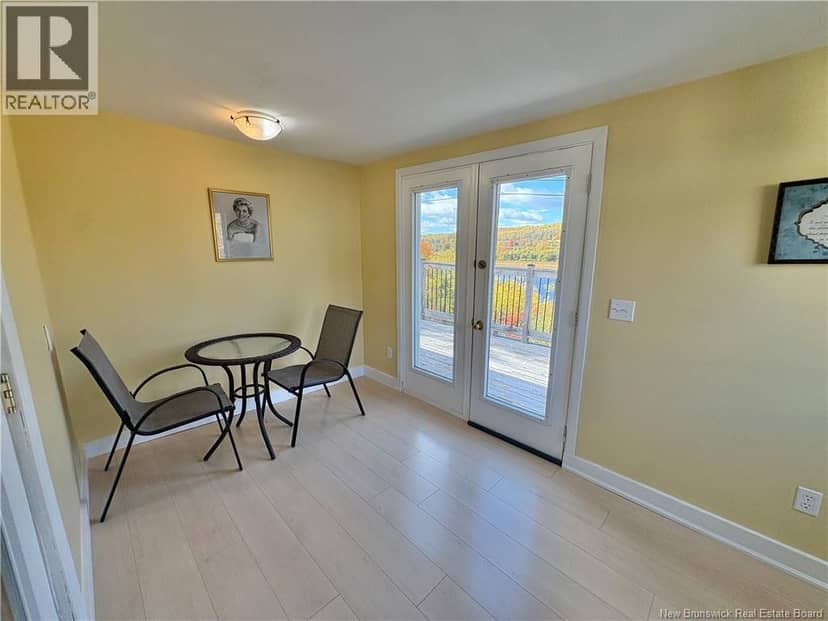 15 Underhill Street — photo 20 of 36
