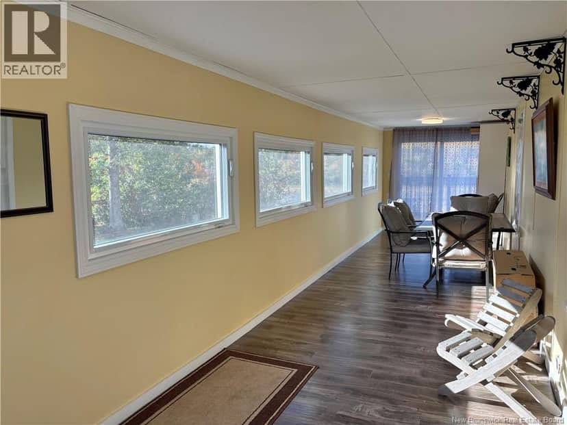 15 Underhill Street — photo 8 of 36