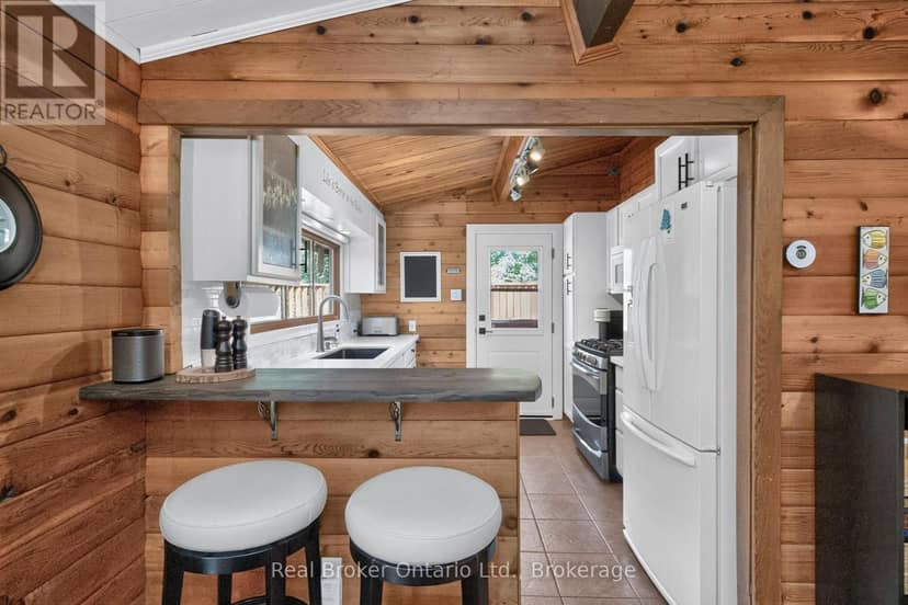 121 Lefaive Road — photo 13 of 40