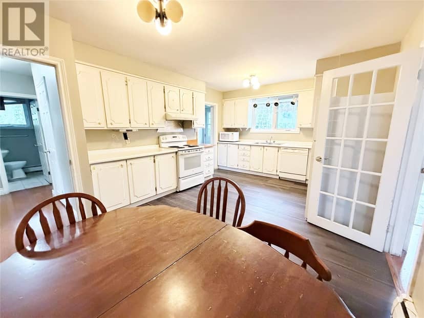 6 Dorset Street, St. John's, photo 8