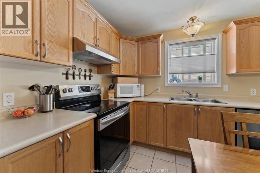 2476 Luxury — photo 4 of 35