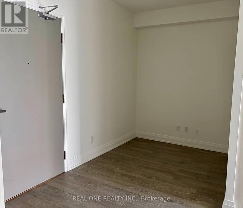 308 - 591 Sheppard Avenue E — photo 15 of 25