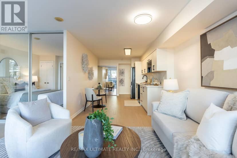 627 - 111 Elizabeth Street — photo 14 of 37
