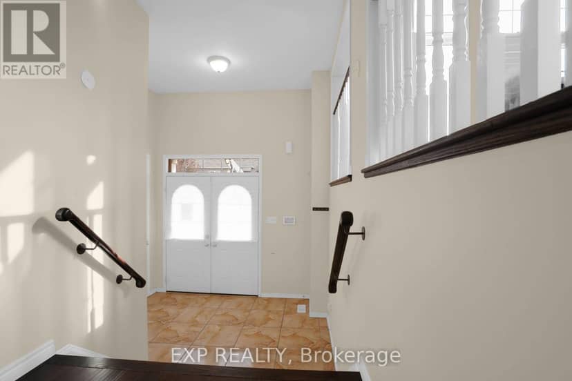 87 Booker Drive, Ajax, photo 3