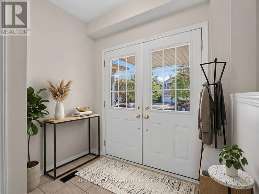 265 Sprucewood Crescent — photo 4 of 40