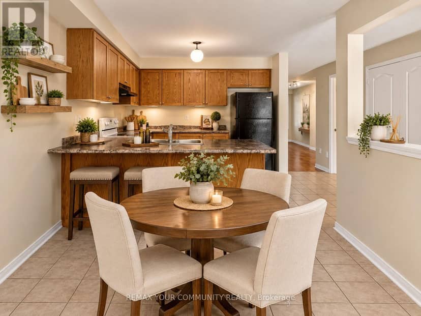 265 Sprucewood Crescent — photo 5 of 40