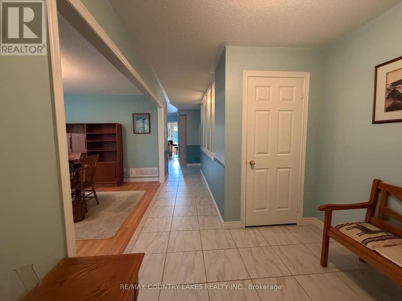 43 Elmwood Avenue, Brock, photo 5