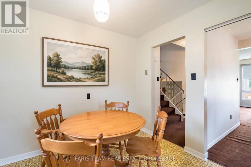 58 Steel Street, Barrie, photo 7