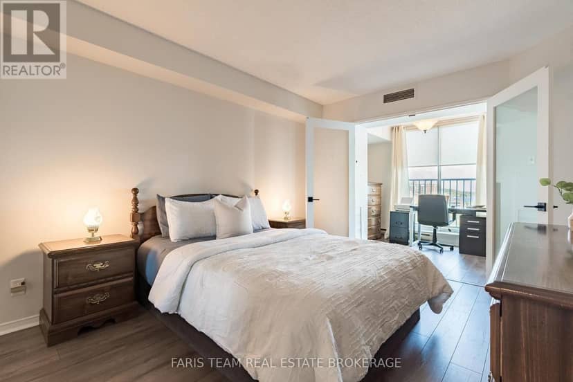 1508 - 150 Dunlop Street E — photo 9 of 21