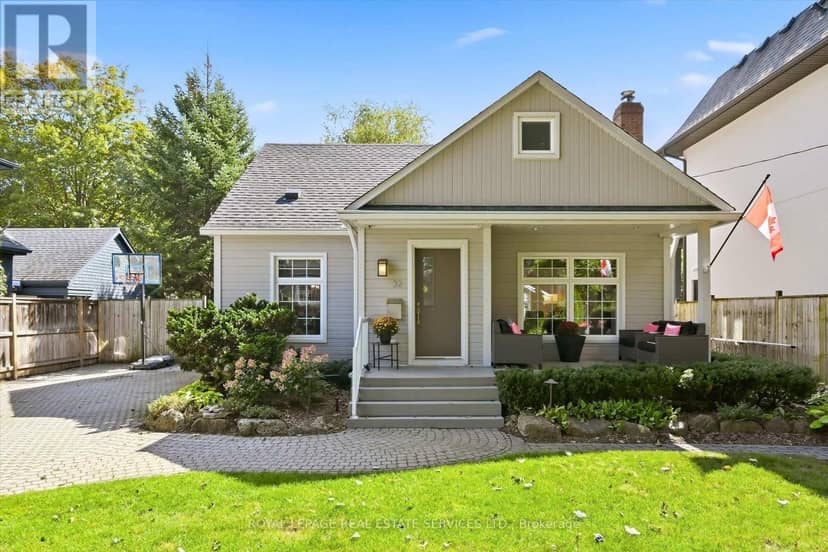 32 Anderson Street — photo 1 of 40