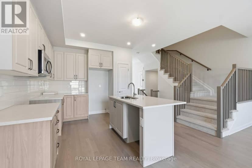 837 Eileen Vollick Crescent — photo 16 of 31