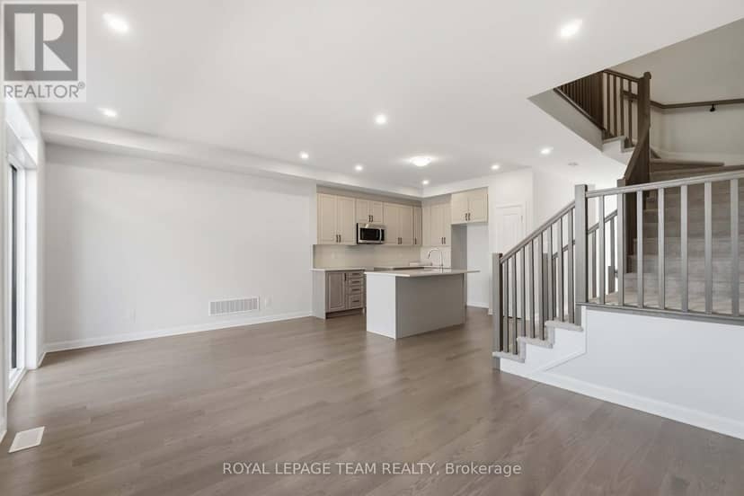 837 Eileen Vollick Crescent — photo 11 of 31