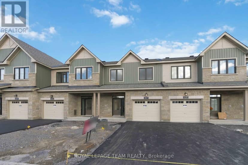 837 Eileen Vollick Crescent — photo 2 of 31
