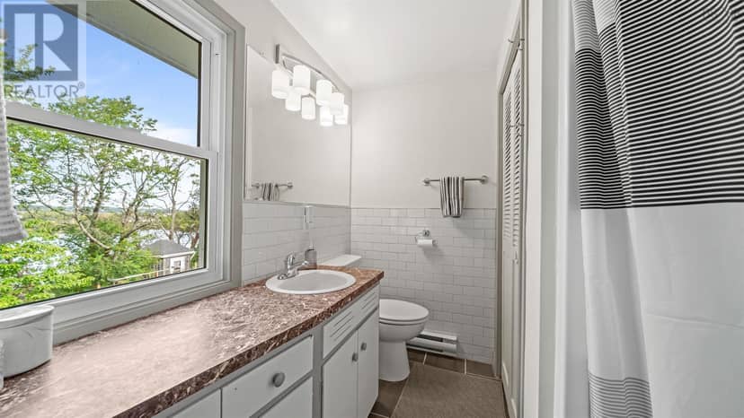7 Lakeview Drive — photo 18 of 40