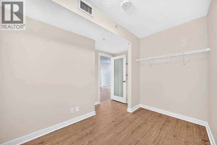 502, 30 Brentwood Common NW — photo 9 of 31