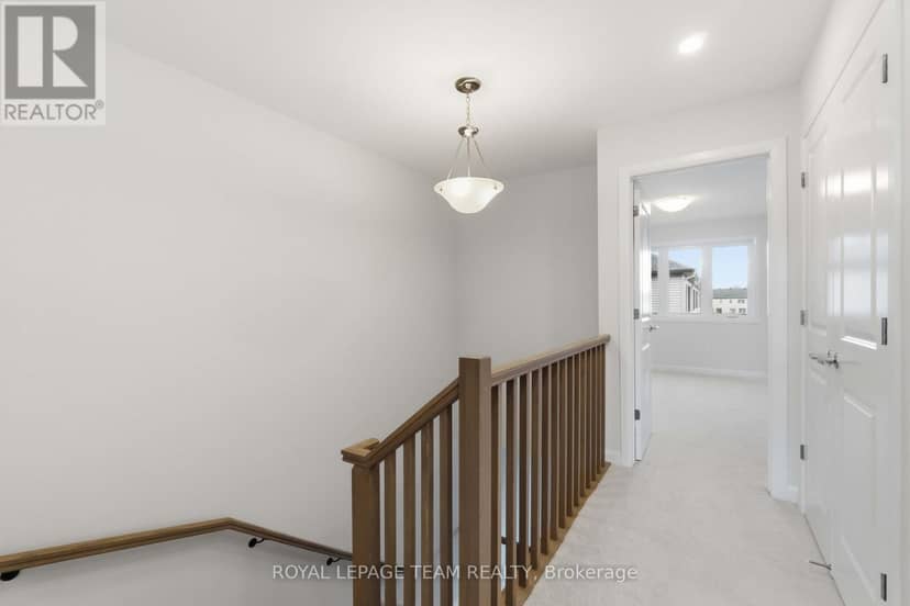 837 Eileen Vollick Crescent — photo 19 of 31