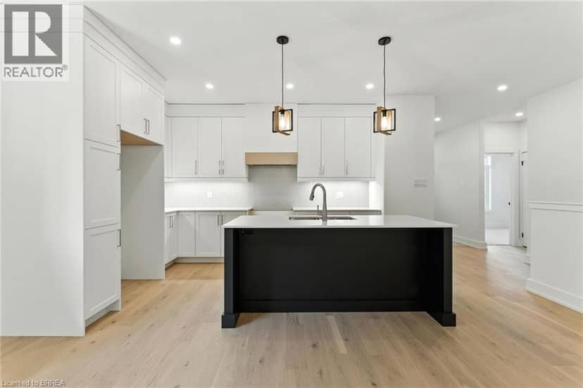 150 VANROOY Trail — photo 9 of 28