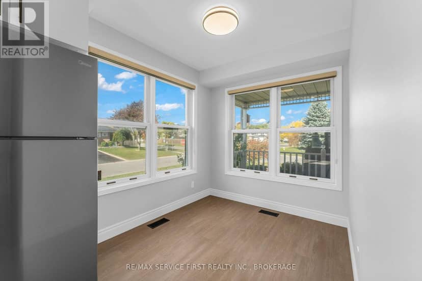 363 Waterloo Drive — photo 16 of 40
