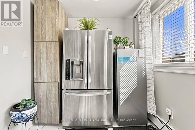 2 - 1443 Huron Street — photo 12 of 32