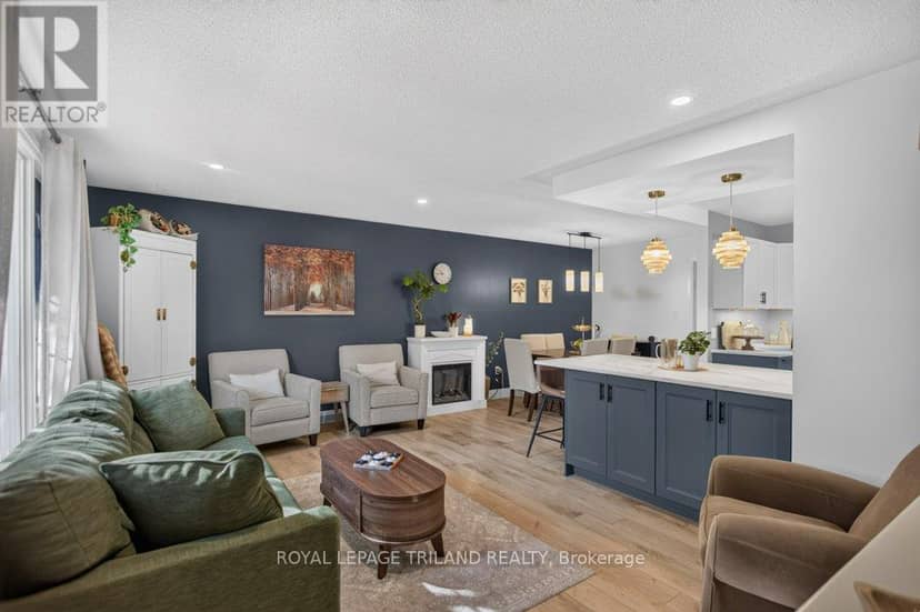 32 Sanders Court — photo 5 of 40