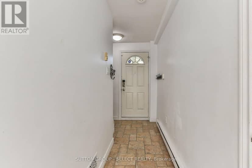 612 Wilkins Street, London South, photo 5