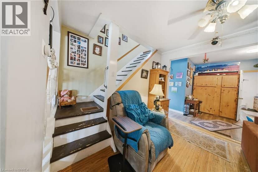 69 ARTHUR Street — photo 12 of 40