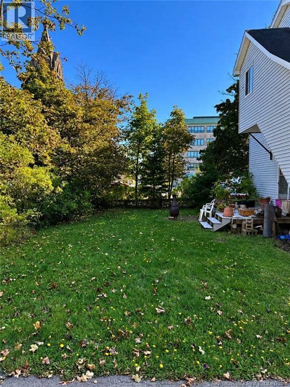 127-129 Archibald Street — photo 6 of 25