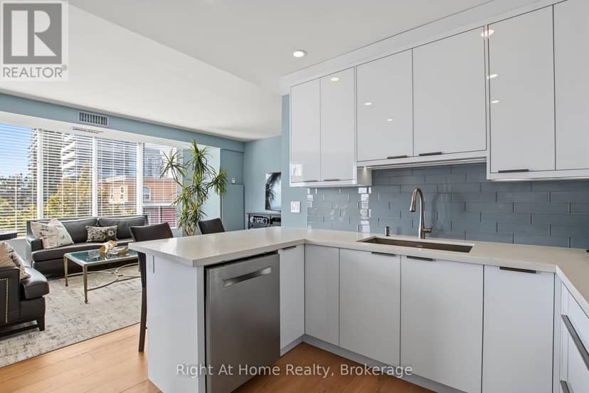 603 - 2121 Lakeshore Road — photo 7 of 32