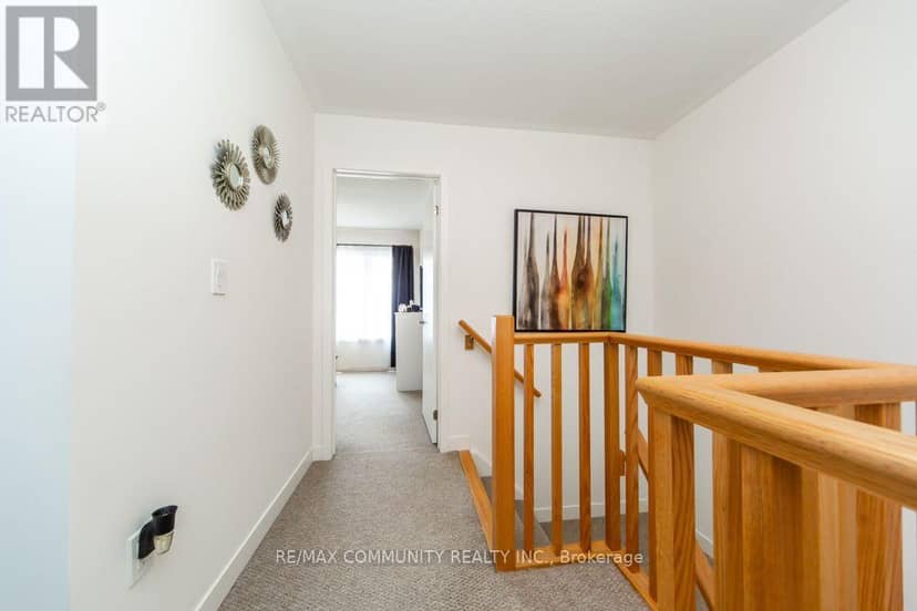 103 - 1525 Kingston Road — photo 13 of 22