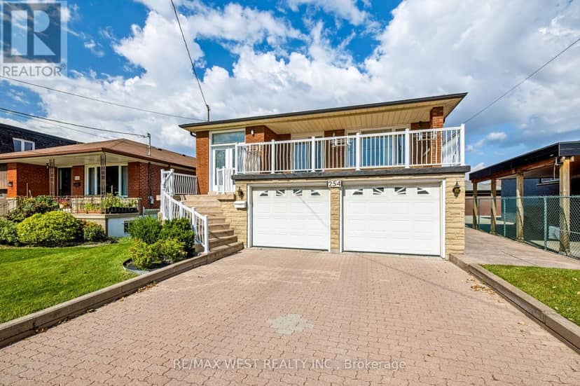 254 Maple Leaf Drive, Toronto, photo 3