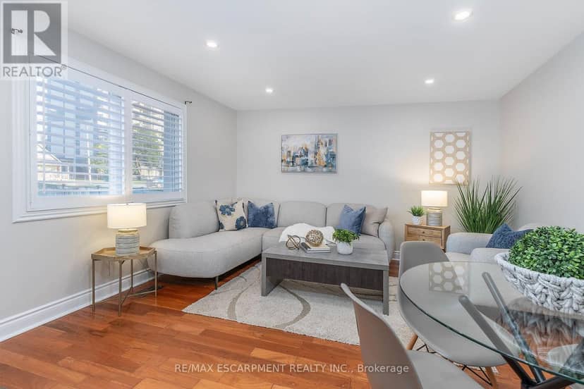 788 Upper Gage Avenue, Hamilton, photo 3