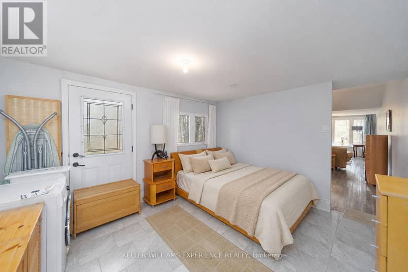 7390 Sadowa Road — photo 10 of 24