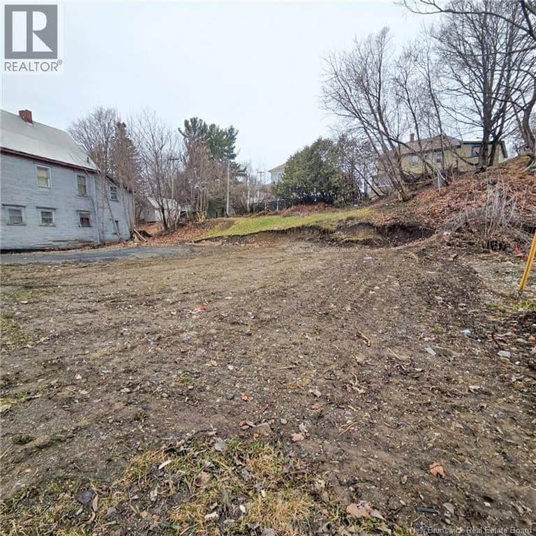 465 Main Street, Woodstock, photo 3