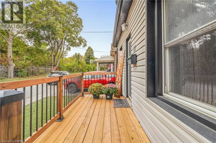 25 ALONZO Street, Brantford, photo 4