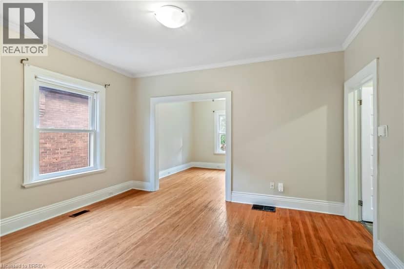 25 ALONZO Street — photo 16 of 40
