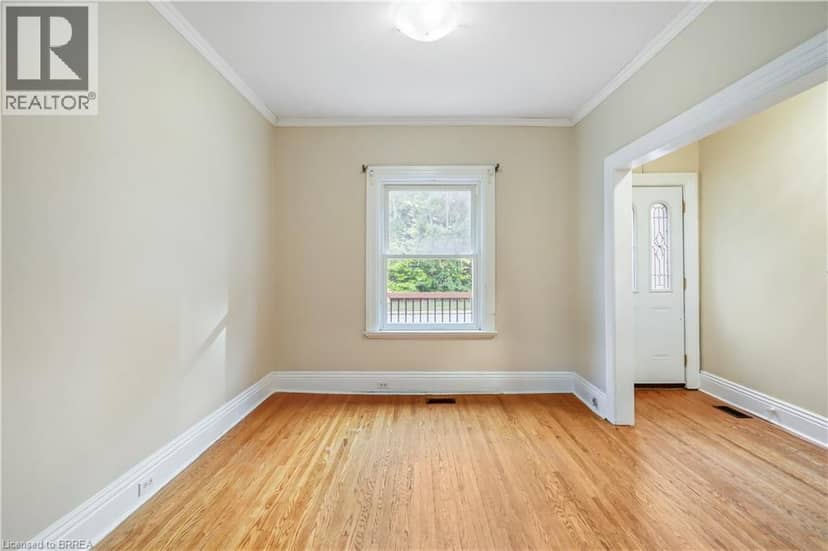 25 ALONZO Street — photo 12 of 40