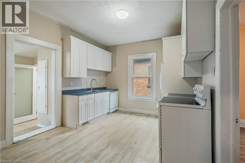 25 ALONZO Street — photo 23 of 40