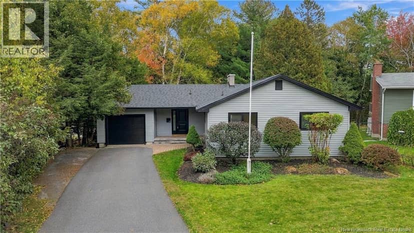 41 Simcoe Court — photo 1 of 40