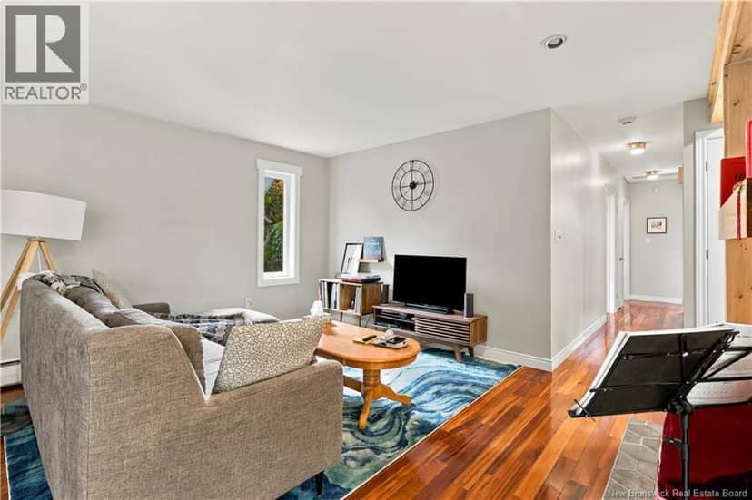 41 Simcoe Court — photo 16 of 40