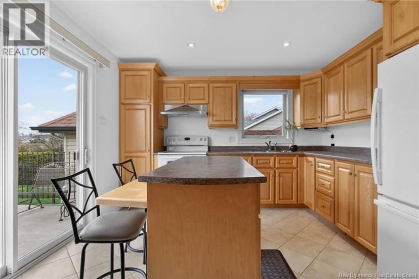 92 Augusta Terrace — photo 15 of 40