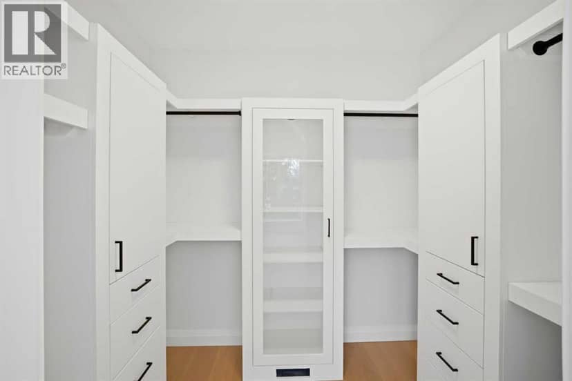 1529 18 Avenue NW — photo 39 of 40