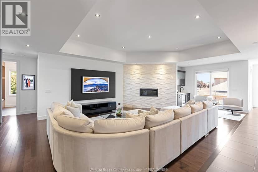 192 Ellison Avenue, Leamington, photo 8