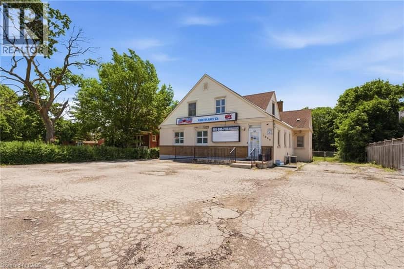 1260 Highway 8, Stoney Creek, photo 2