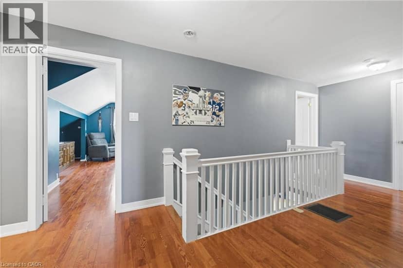 1260 Highway 8 — photo 18 of 40