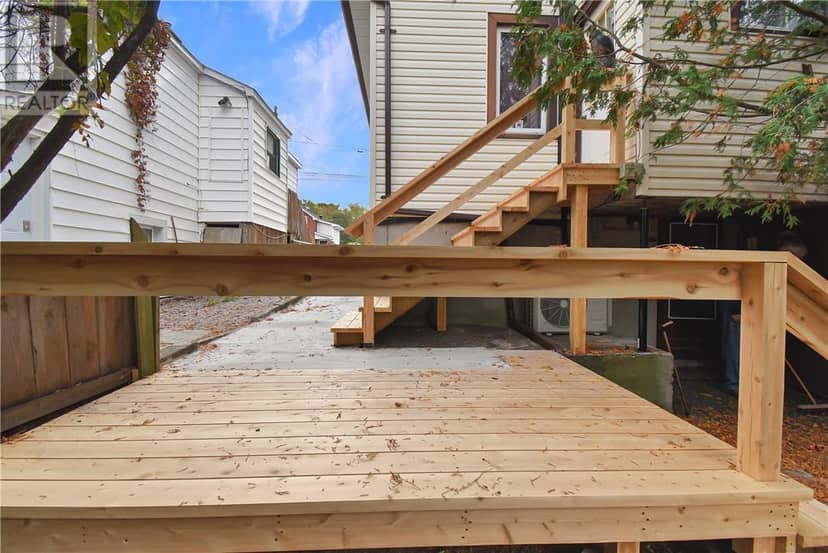 426 Elm Street — photo 34 of 40